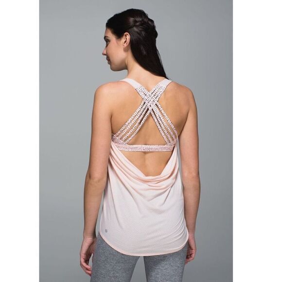 LuluLemon Free To Be Wild Athletic Yoga Tank - Women’s 6 - Picture 1 of 9